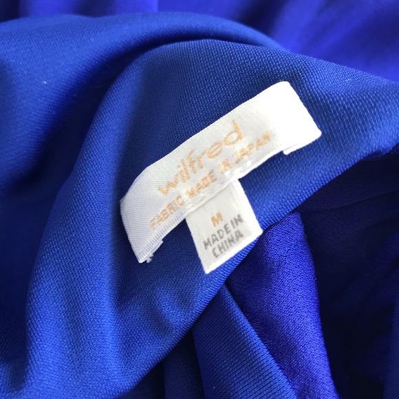 💚4 for $30💚 Aritzia Wilfred Silky Skirt with Pockets - Picture 7 of 13